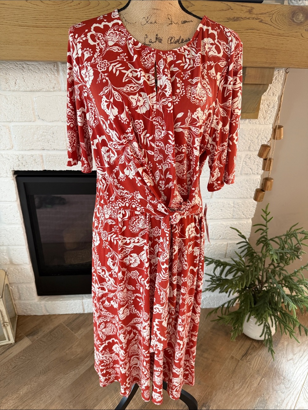 London Times Red and White Floral Midi Wrap Dress - Picture 1 of 10